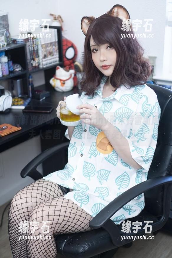 新鲜出炉的Hana Bunny蒂米特雷斯库夫人套图，更新你的审美界限！-缘宇石